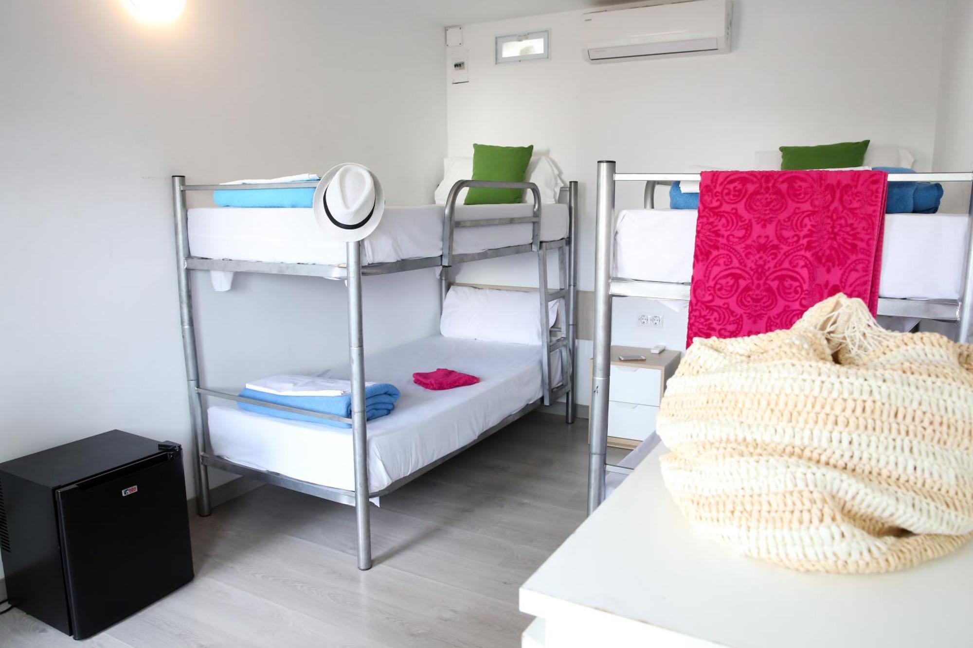 Camping 3 Estrellas Gavà Habitación foto